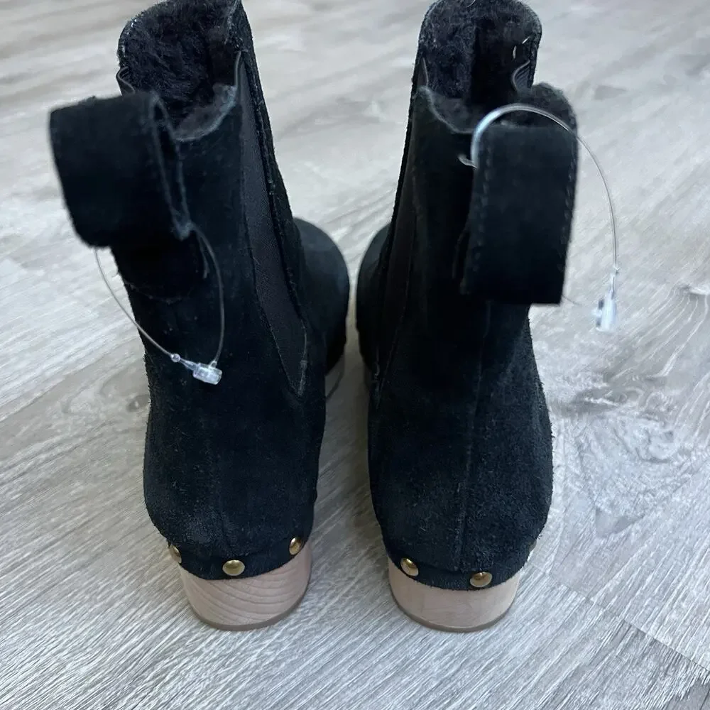 J. CREW Faux Fur Lined Chelsea Clog Boots Black Suede Leather Sz 6 Gold Studded